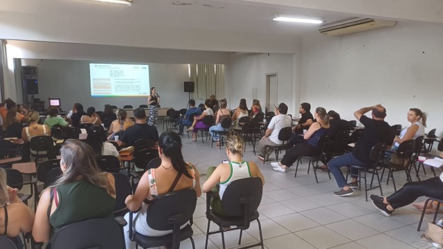 Leia mais sobre o artigo Saúde Bucal é tema de reunião na Regional de Varginha